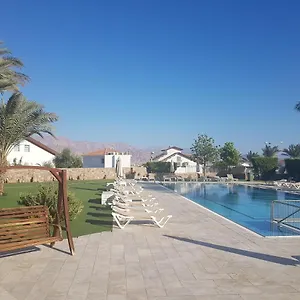 בדוק זמינות